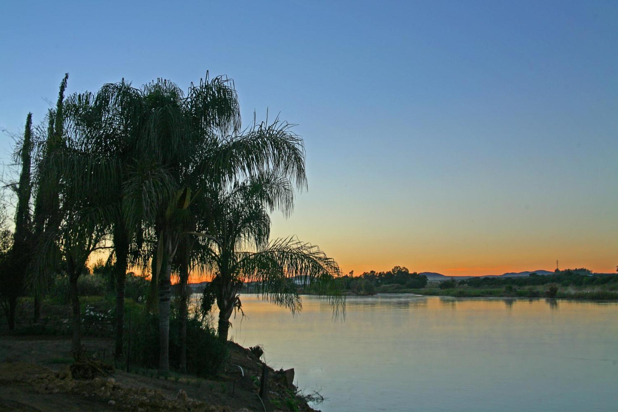 River Place Manor Upington Exterior foto