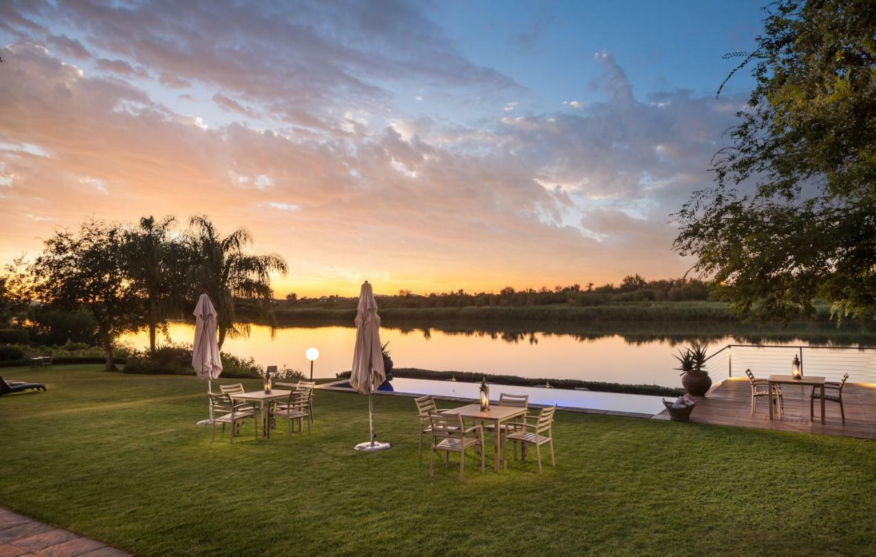 River Place Manor Upington Exterior foto